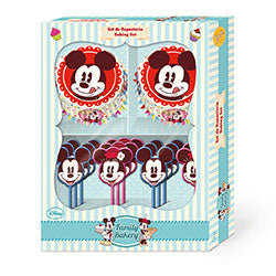 SET CUPCAKES 60 CAPSULAS 12 TOPPERS FAMILY BAKERY