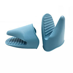 SET X2 AGARRADERA SILICONA 11X10CM CELESTE SELECTA
