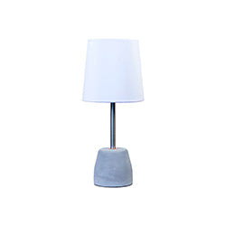 LAMPARA DE MESA PANTALLA TELA BASE CONRETO 20X20X44CM