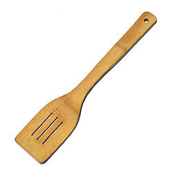 ESPATULA PERFORADA 30CM BAMBOO