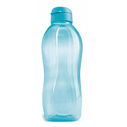 CARAMAÑOLA PLASTICA CON TAPON 1300ML CELESTE