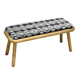 BANQUETA MADERA DISEÑO BLANCO/NEGRO.  L97CM