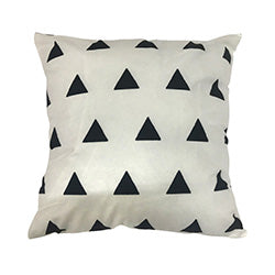 ALMOHADON 350G BLANCO TRIANGULOS NEGROS. 40x40CM