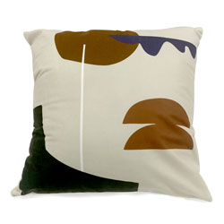 ALMOHADON 40x40CM 420G FORMAS MARRON