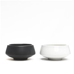 FLORERO CERAMICA D12CM BLANCO/NEGRO