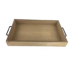 BANDEJA MADERA RECTANGULAR C/MANGO METAL 45X25X5CM