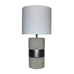 LAMPARA MESA BASE PORC/ CEM PANTALLA BLANCO. 30X30X63CM