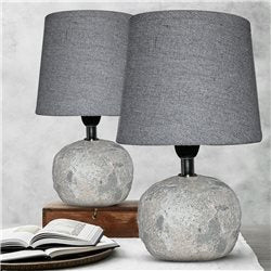 LAMPARA MESA BASE CEMENTO 15X15X23CM PANT GRIS
