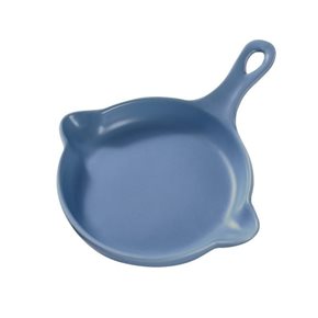 PLATO CON MANGO CERAMICA AZUL MATE. 20x16x3CM