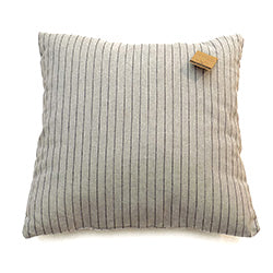 ALMOHADON ALGODÓN 40x40CM CUADRICULA GRIS OSC/BCO