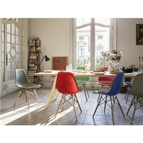 SILLA EAMES COMEDOR CON BASE EN MADERA ROJA