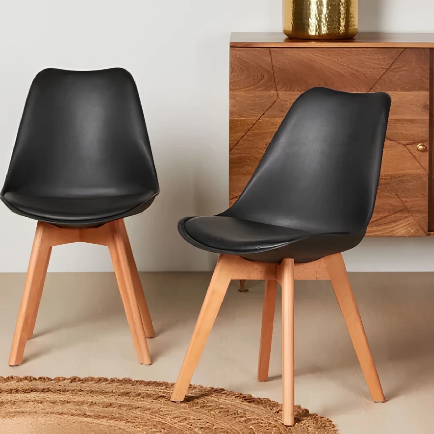 Silla Eames acolchonada pack de 4 unidades buena calidad - Negro